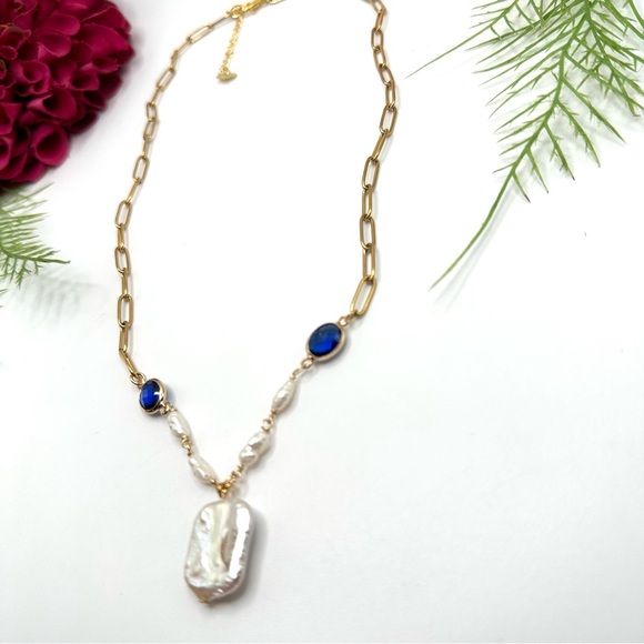 NEW⚜️Freshwater Baroque Pearl & Sapphire Crystal Necklace - Picture 3 of 7